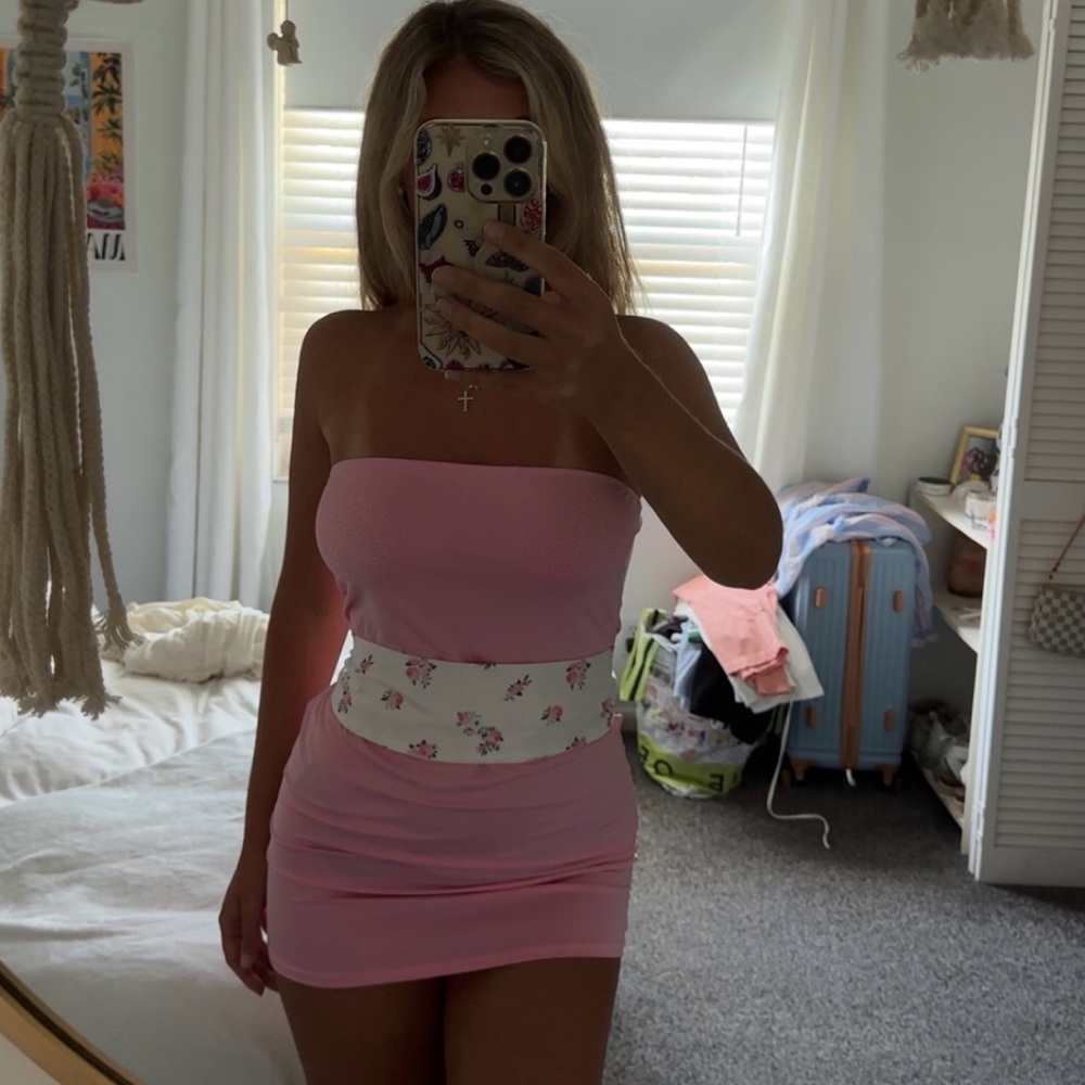 Windsor Pink Strapless Bodycon Dress